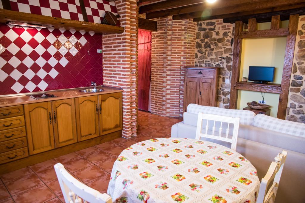 Viviendas Rurales Las Fontanias Cóbreces Extérieur photo